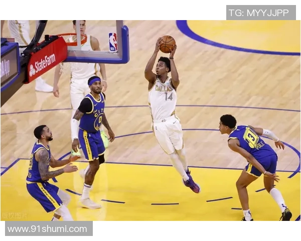 5战三分球26中15,命中率近6成!火箭第1射手兴起,1人首发位不稳 5战三分球26中15,命中率近6成!火箭第1射手兴起,1人首发位不稳